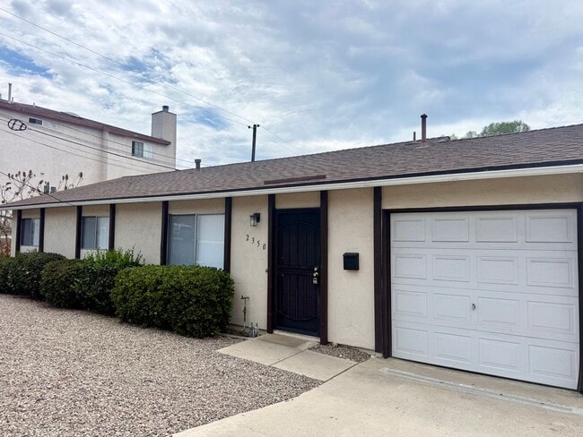 Building Photo - 2350 Sea Breeze Dr