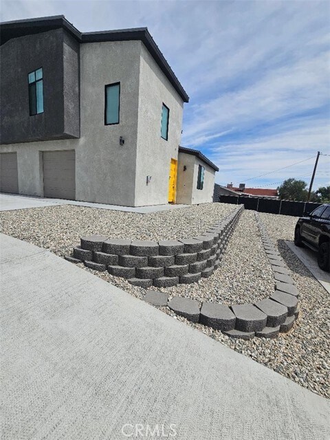 Building Photo - 5995 Bagley Ave