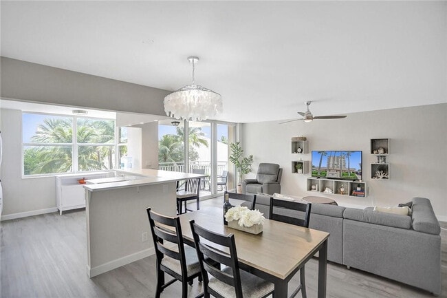 Building Photo - 5200 N Ocean Blvd