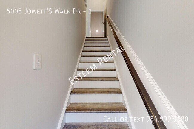 Building Photo - 5008 Jowett's Walk Dr