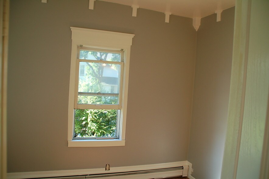 Dining Room - 2301 Pierce St NE