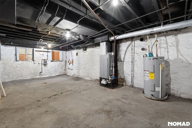Building Photo - Charming 2BR Townhome in Saint Louis
