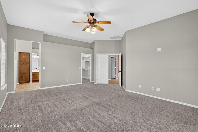 Building Photo - 3002 E Sherry Ln