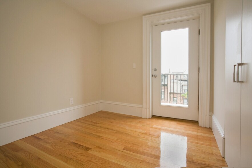 Building Photo - 691 Massachusetts Ave