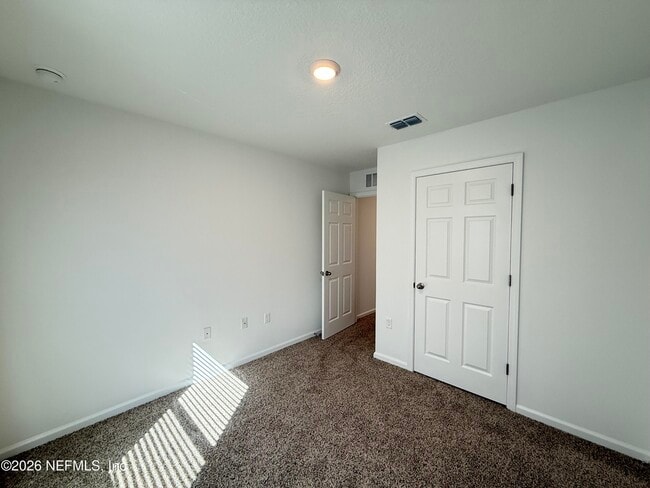 Building Photo - 88 Crisanto Rd