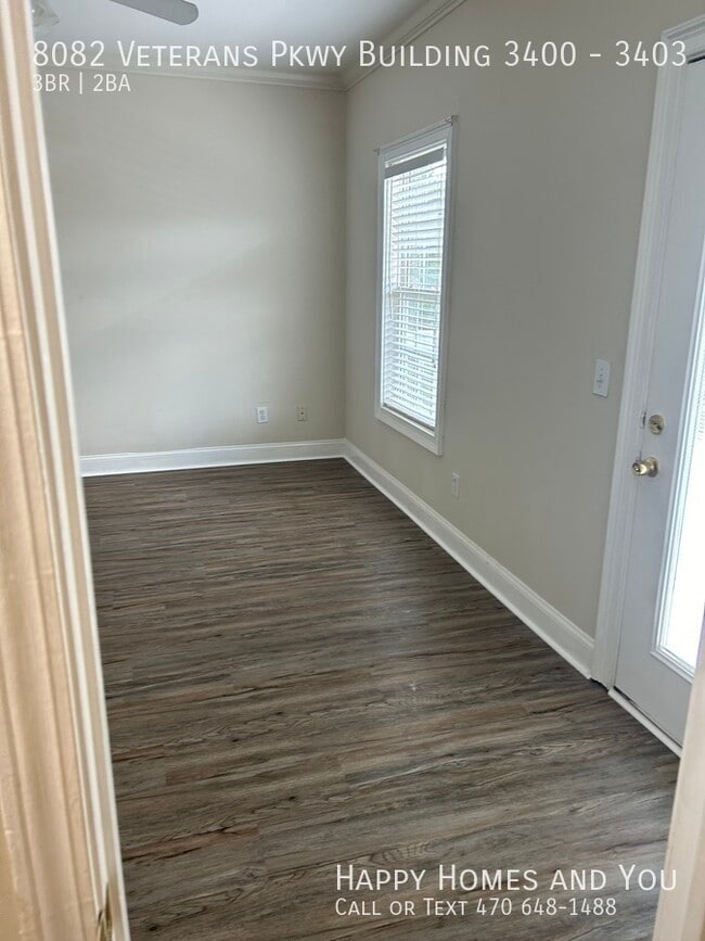 Building Photo - 8082 Veterans Pkwy