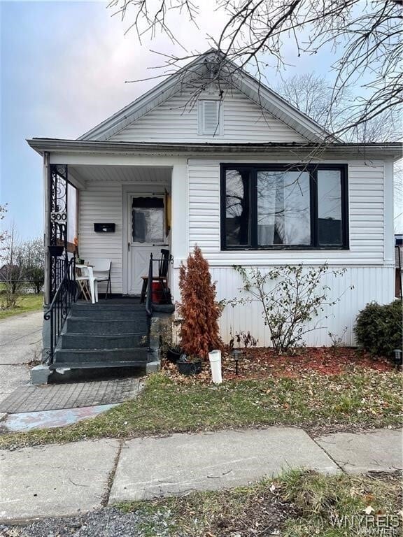 Building Photo - 300 Springville Ave