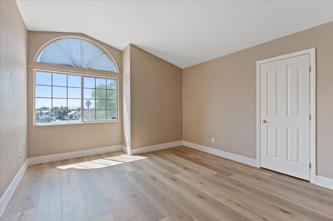 Building Photo - Status: Accepting Applications
