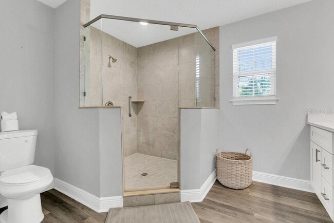 Building Photo - 50 W Esther St