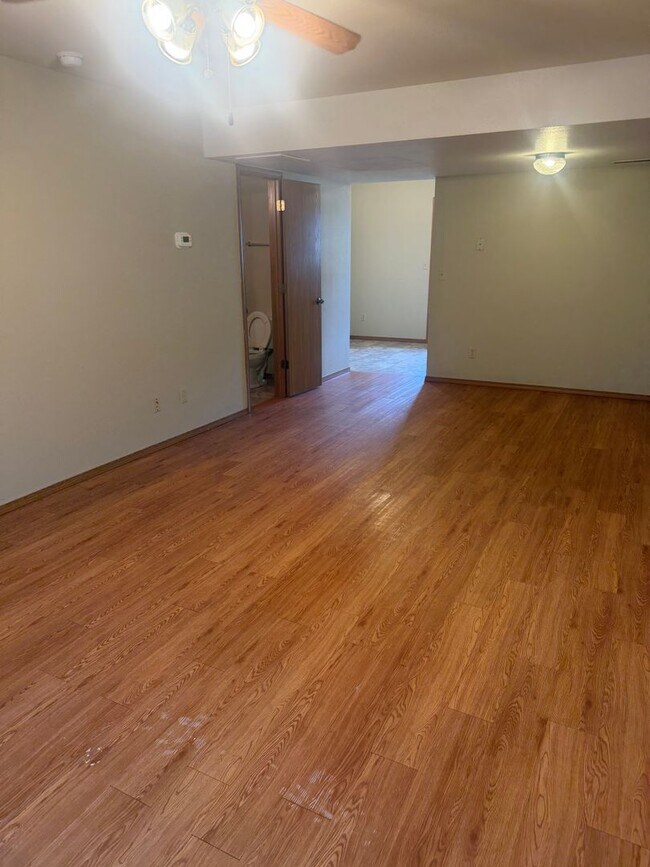 Building Photo - 20304 Skyview Dr