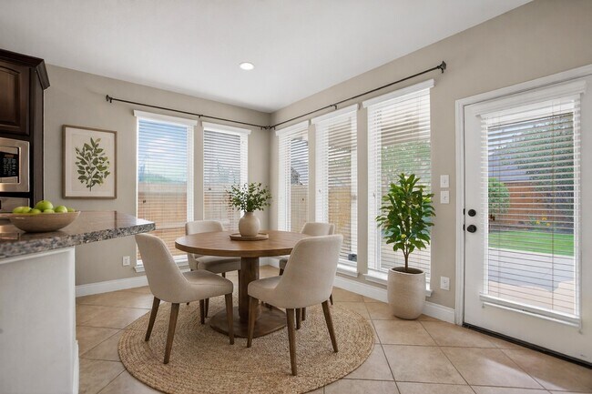 Building Photo - 6535 Arroyo Springs Ln