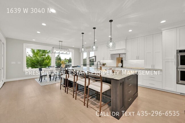 Building Photo - 1639 W 3040 N St