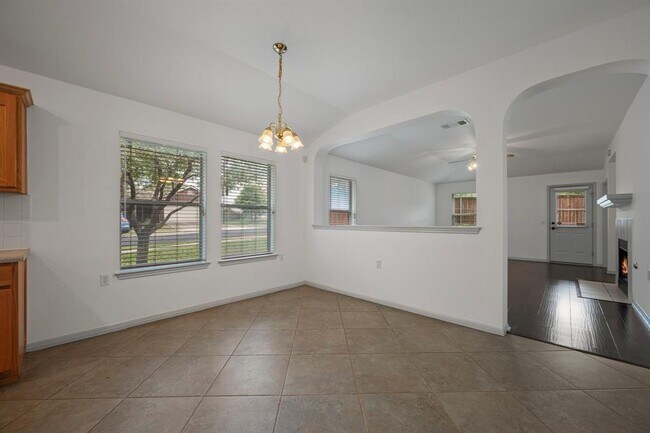 Building Photo - 5400 Rusk Ct