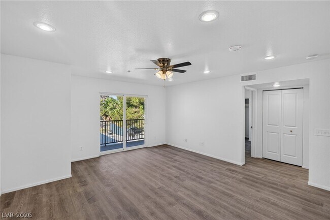 Building Photo - 2301 Seco Adobe Cir