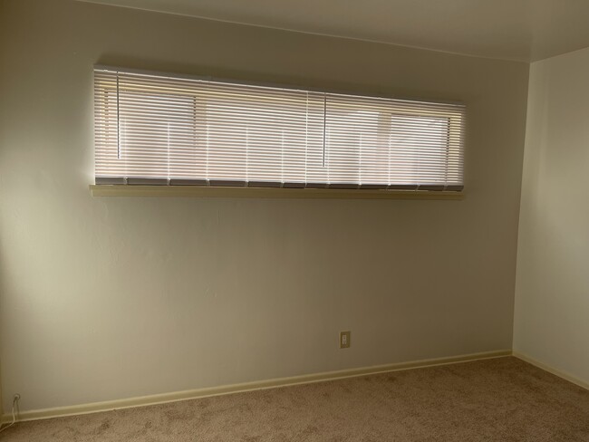 Building Photo - 970 Elden Ave