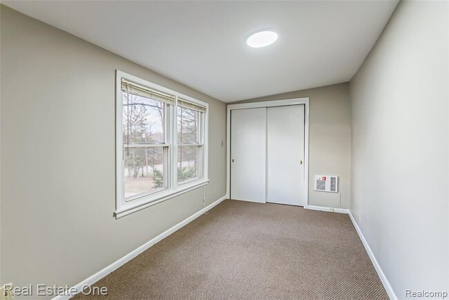 Building Photo - 4141 Van Amberg Rd