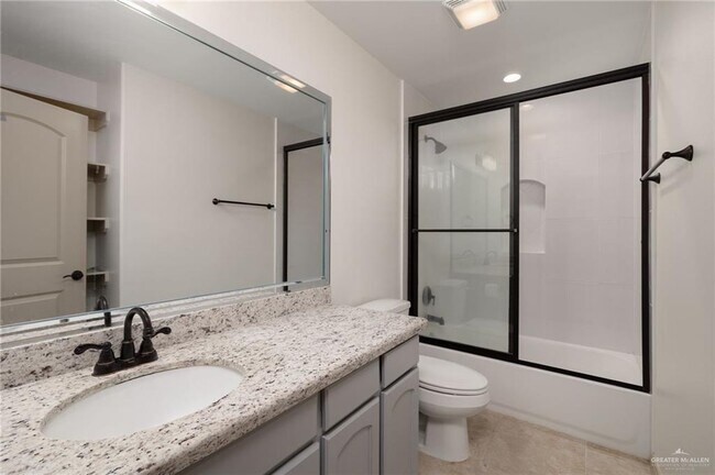 Building Photo - 13 Antelope Cyn St