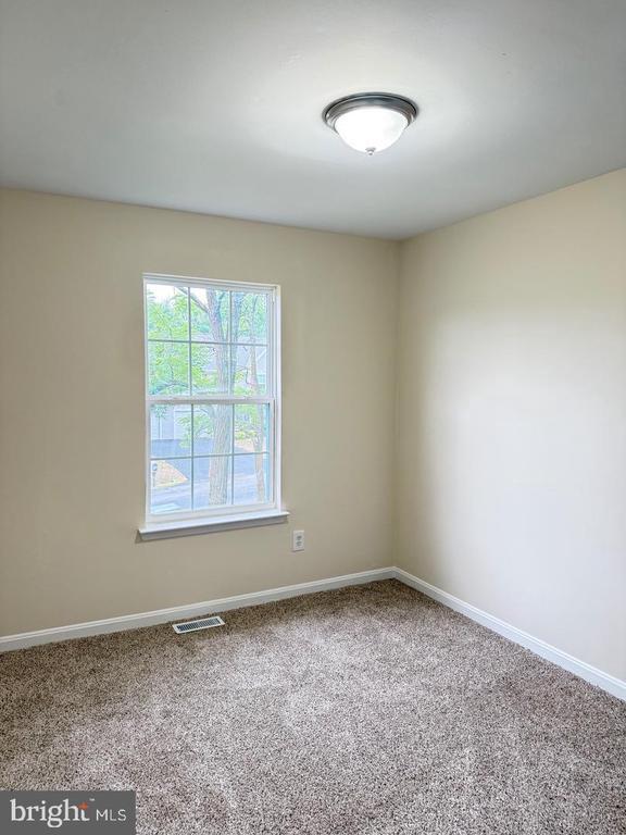 Building Photo - 5703 Westchester Ln