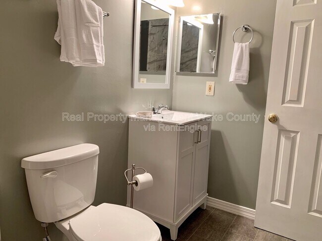 Building Photo - 203 Autumn Chase Dr