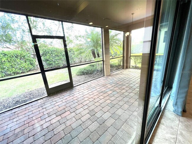 Building Photo - 120 Ventosa Pl