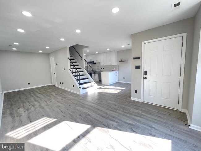 Building Photo - 6013 Rabbit Hill Ct