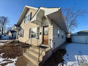 Building Photo - 222 W Campbell St