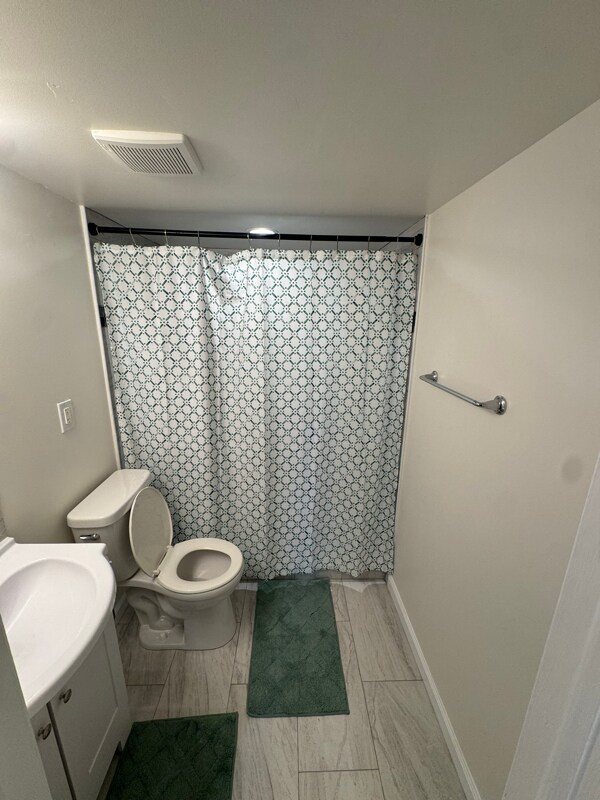 Building Photo - 2014 Ritchie Rd