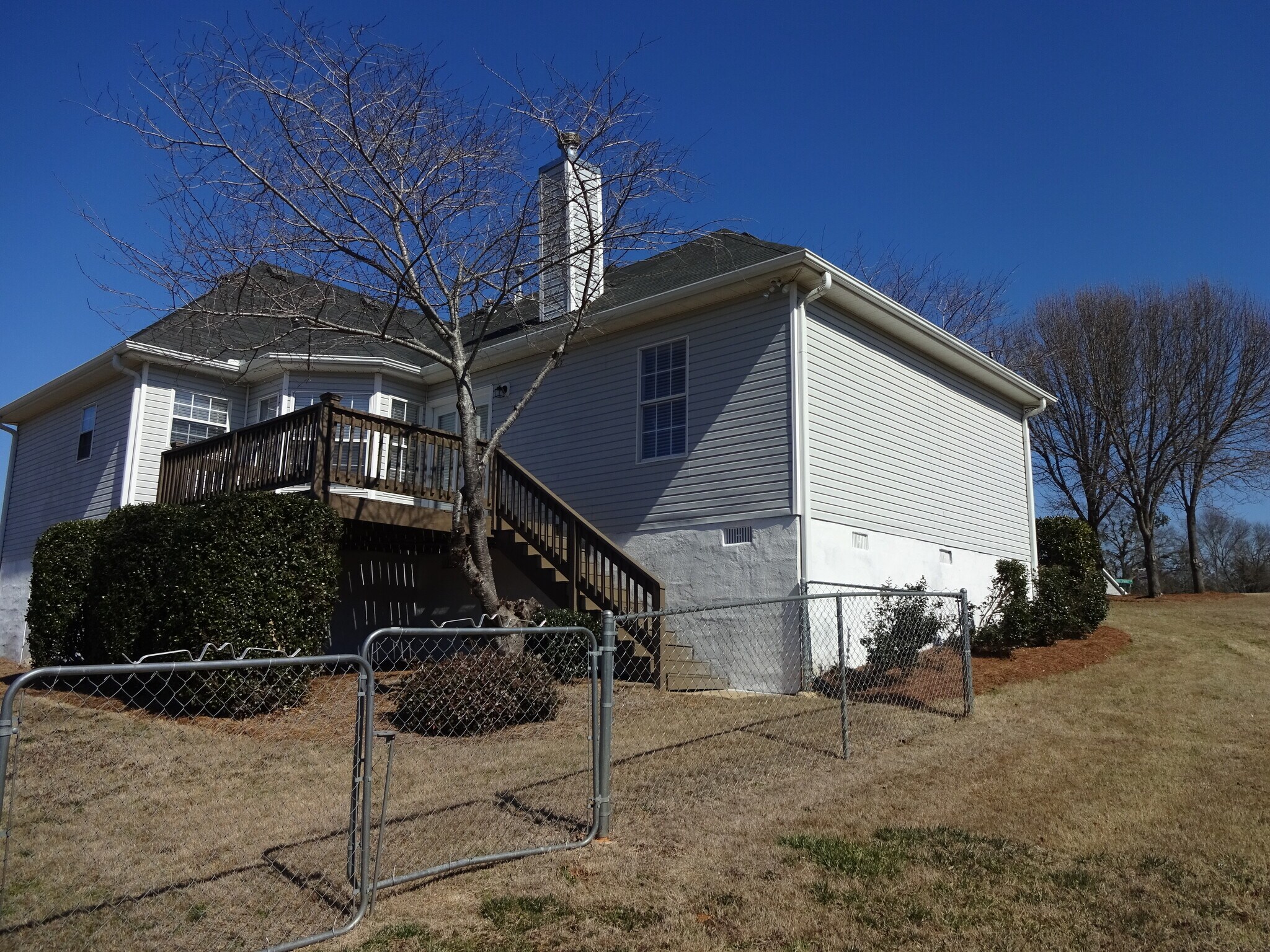 Building Photo - 304 High Point Pl