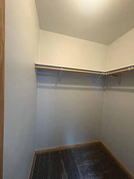 Building Photo - 8275 Co Rd 54