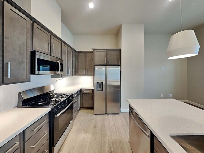 Building Photo - 6343 Paddington Bnd Dr