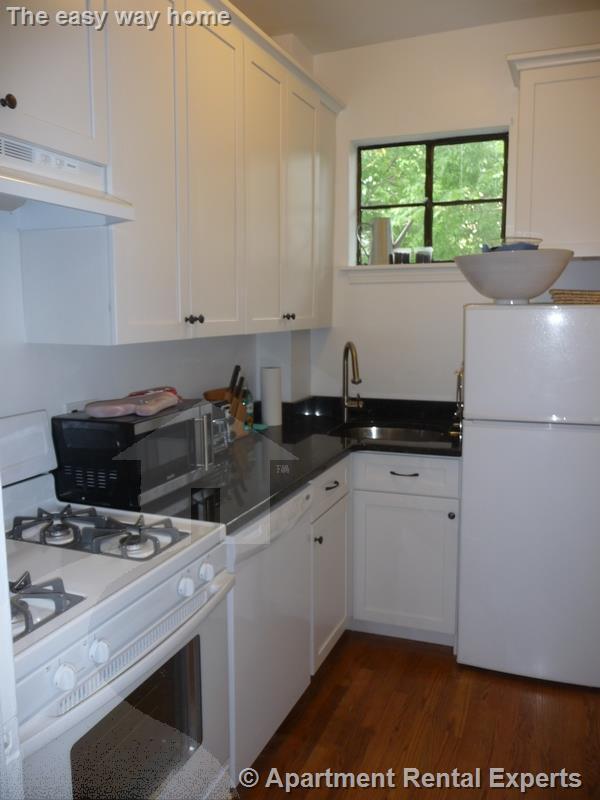 Building Photo - 21 Ellery St