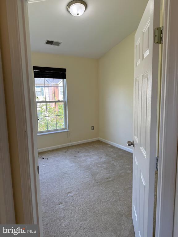 Building Photo - 20914 Rosebay Pl