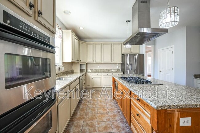 Building Photo - 13568 Heritage Farms Dr