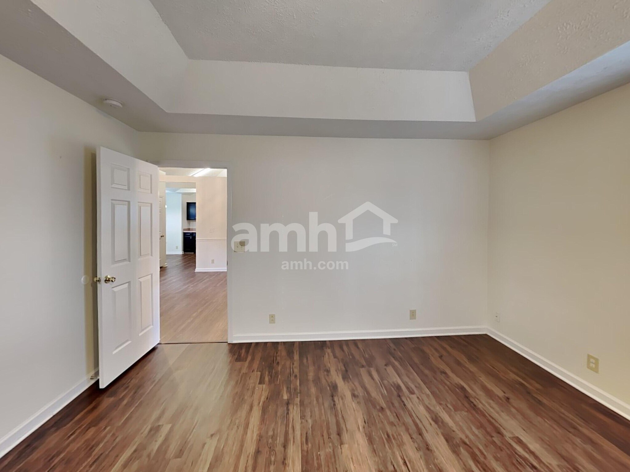 Building Photo - 307 Briarwood Ln