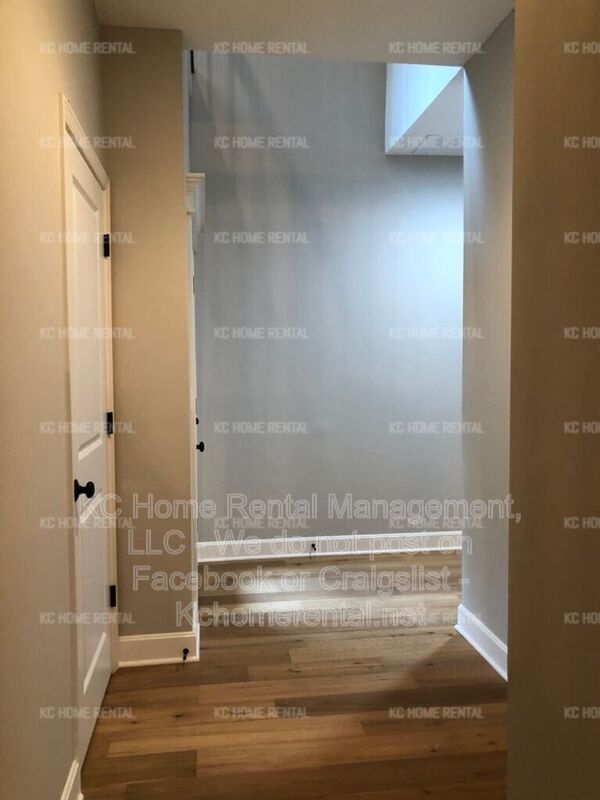 Building Photo - 3931 Genessee St