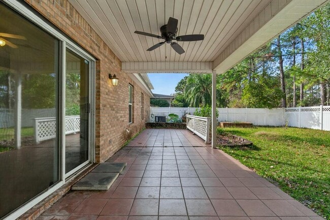 Building Photo - 1727 Canopy Oaks Dr