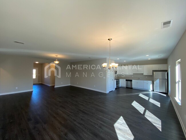 Building Photo - Home for Rent in Lincoln, AL.....Available...