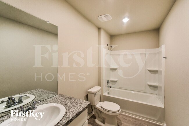 Building Photo - 14015 Mulch Ct