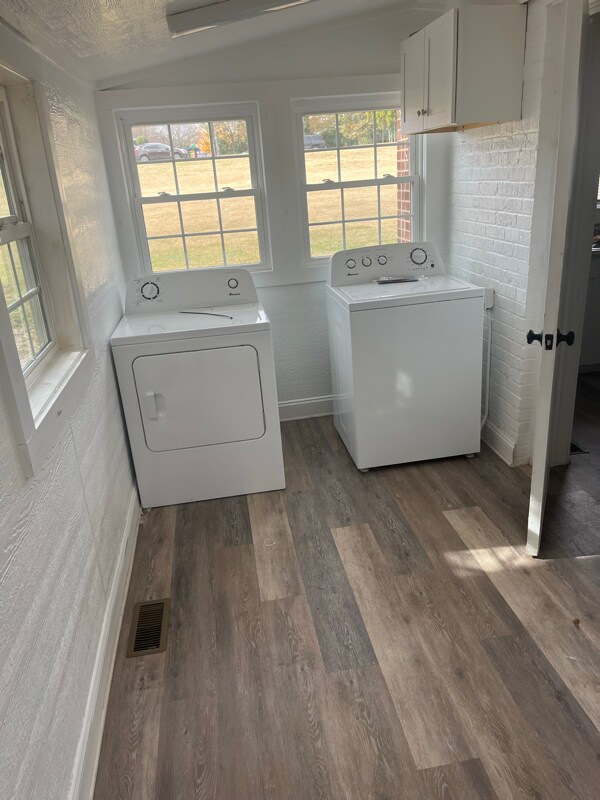 Building Photo - 304 Grice St