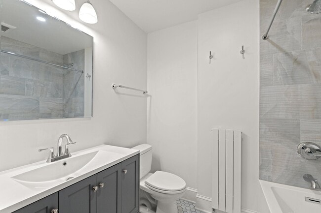 Building Photo - 2814 Bellevue Terrace NW