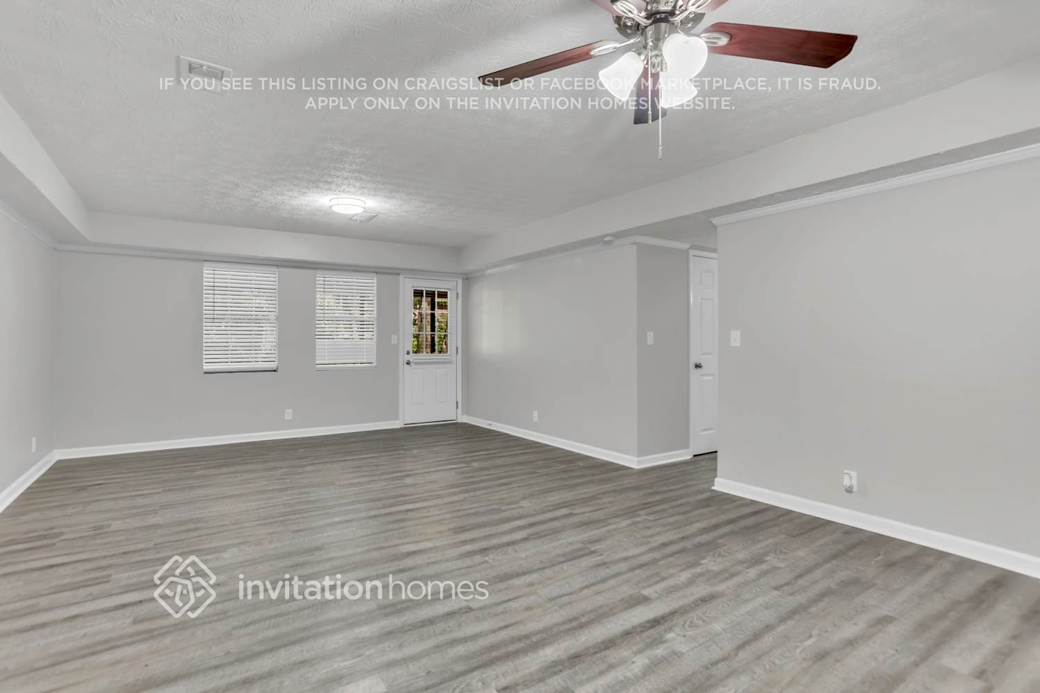 Building Photo - 5003 Cross Ct SW