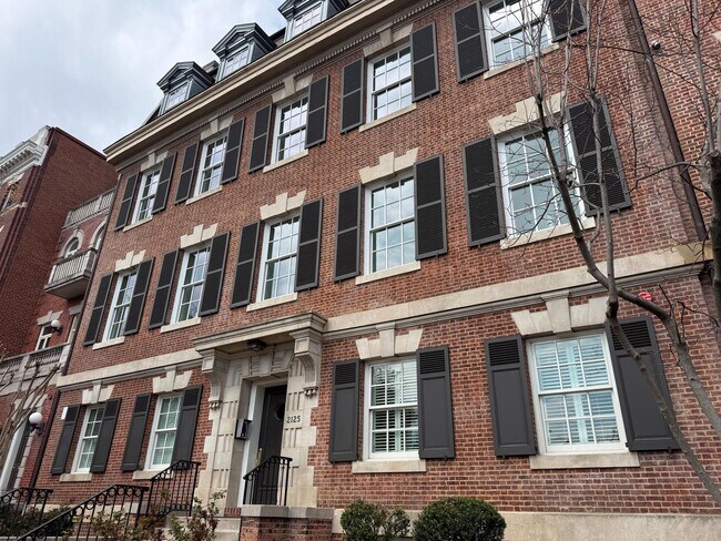 Building Photo - 2125 S St NW