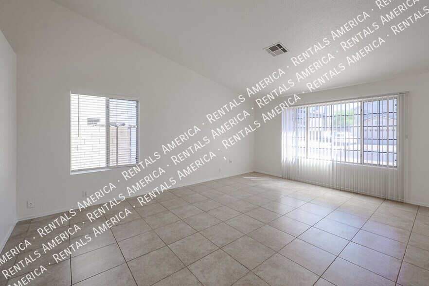 Building Photo - 6524 N 90th Dr