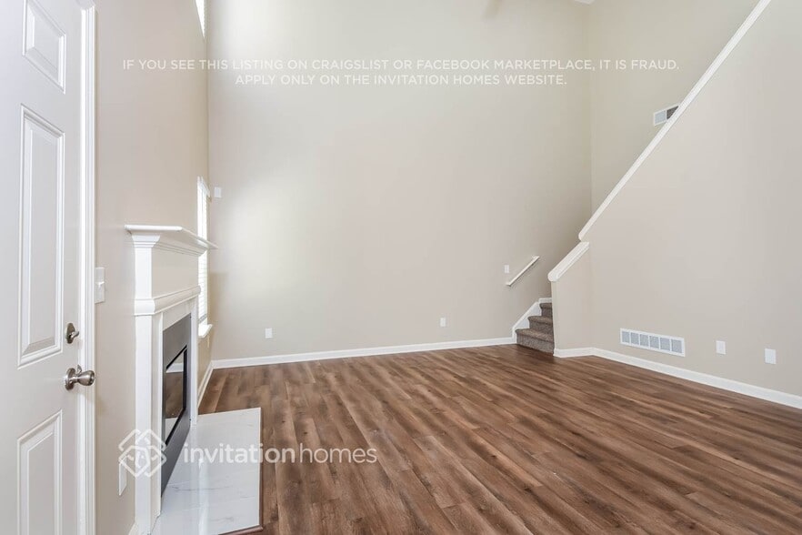 Building Photo - 40 Newcomb Trce