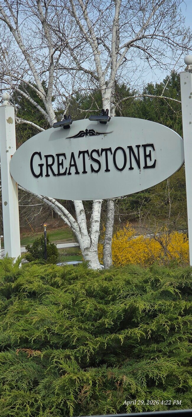 Building Photo - 1300 Goffstown Rd