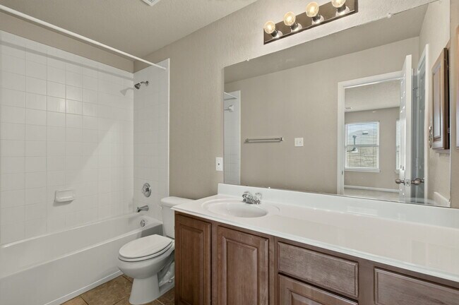Building Photo - 7230 Willow Rain