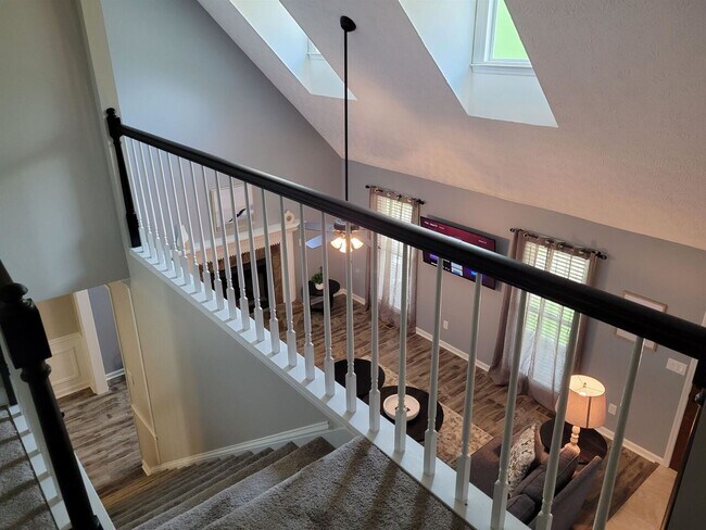 Building Photo - 1356 Velvet Creek Way SW