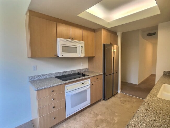 Building Photo - 2 PRIMARY SUITES – CONDO FOR RENT AT PASEO VILLAS IN THE HEART OF DOWNTOWN SAN JOSE