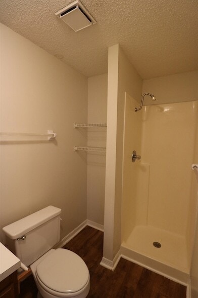 Building Photo - 1680 Asturias St