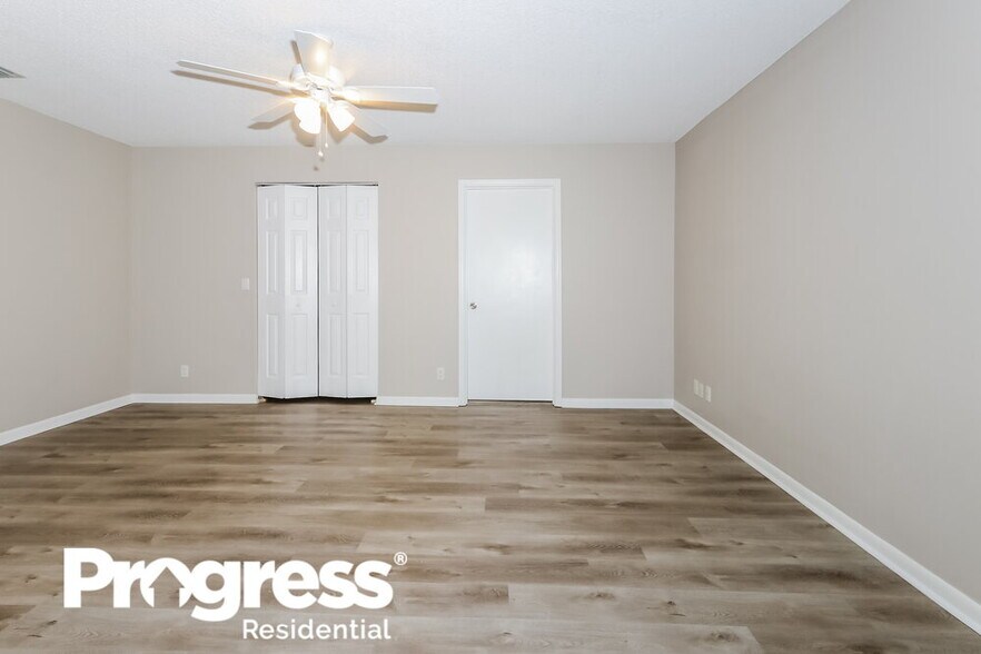 Building Photo - 1725 Shoreside Cir